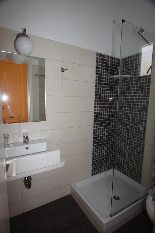 Aegeo Inn Antiparos Town Екстериор снимка